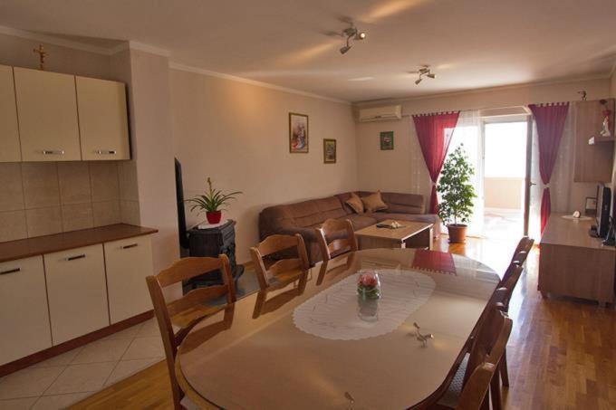 Apartment Domagoj ماسلينتسا المظهر الخارجي الصورة